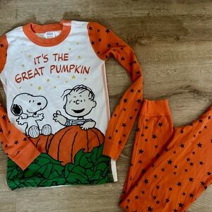 Hannah Anderson Peanuts Pajama Set